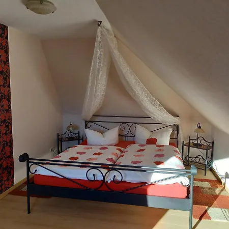 Elfenhaeuschen Mit 3 Dtv Sternen Ausgezeichnet